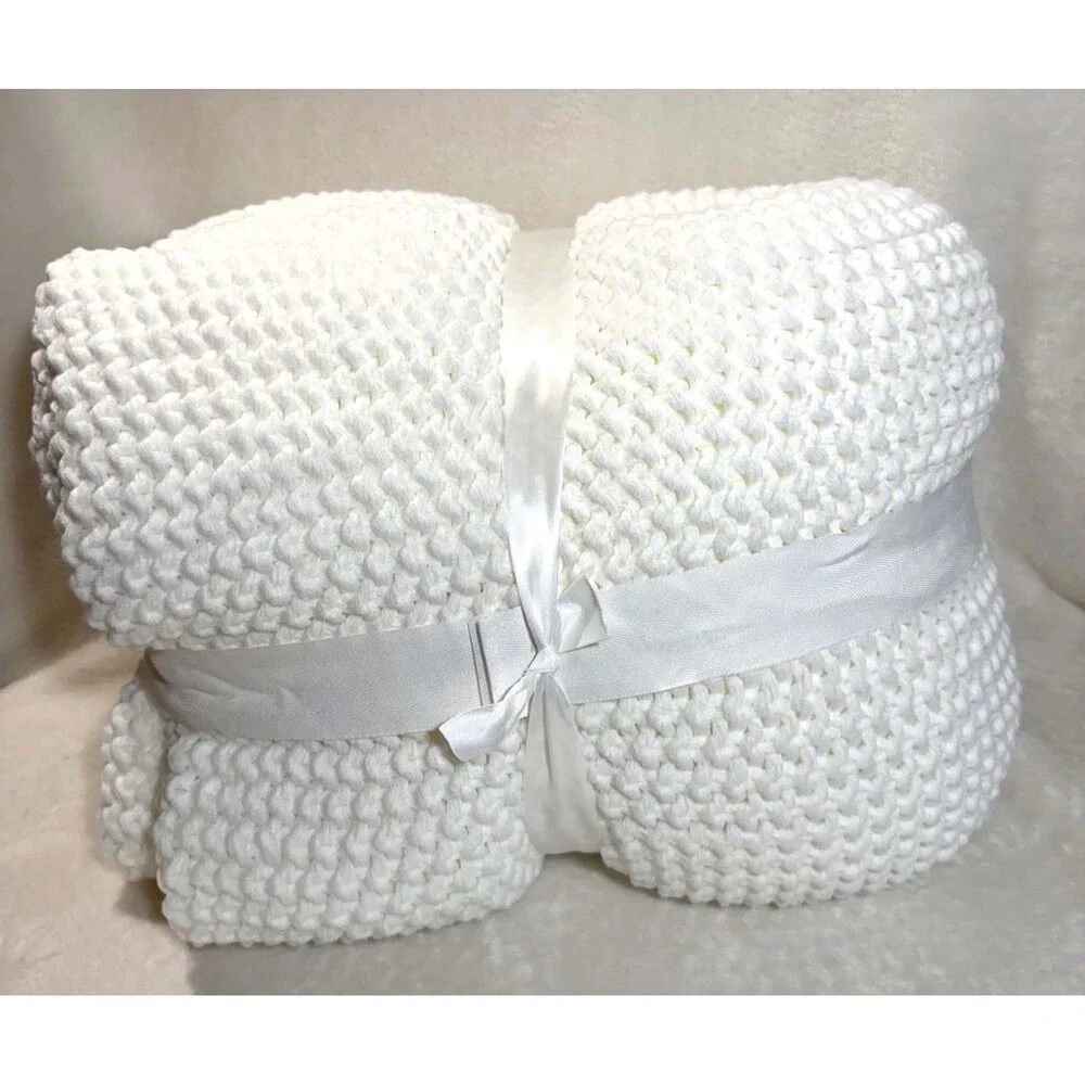 Casaluna King Chunky Knit Bed Blanket White Acrylic Sweater Knit Washable